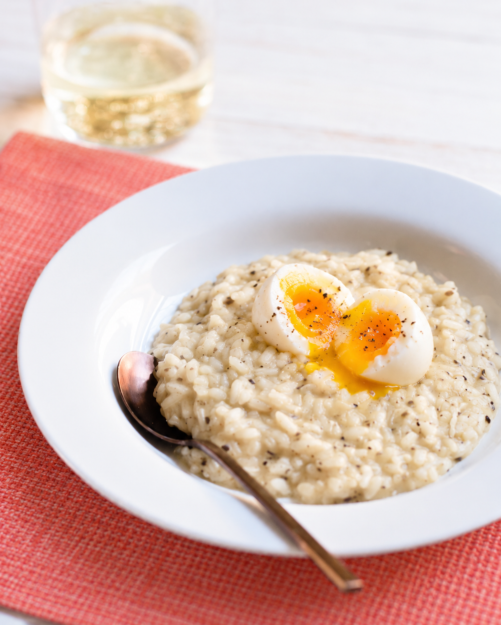 Risotto al tartufo con uovo morbido e Parmigiano